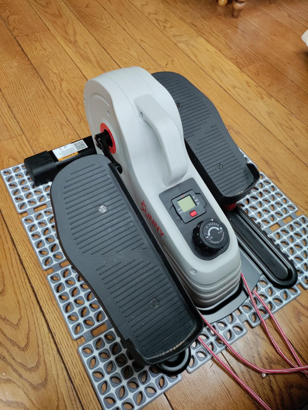 Sunny Health & Fitness Under Desk Pedal Elliptical Machine Leg Exerciser | Joint-Friendly, Quiet Operation, Adjustable Speed, Compact, Digital Monitor, SunnyFit App customer photo 1
