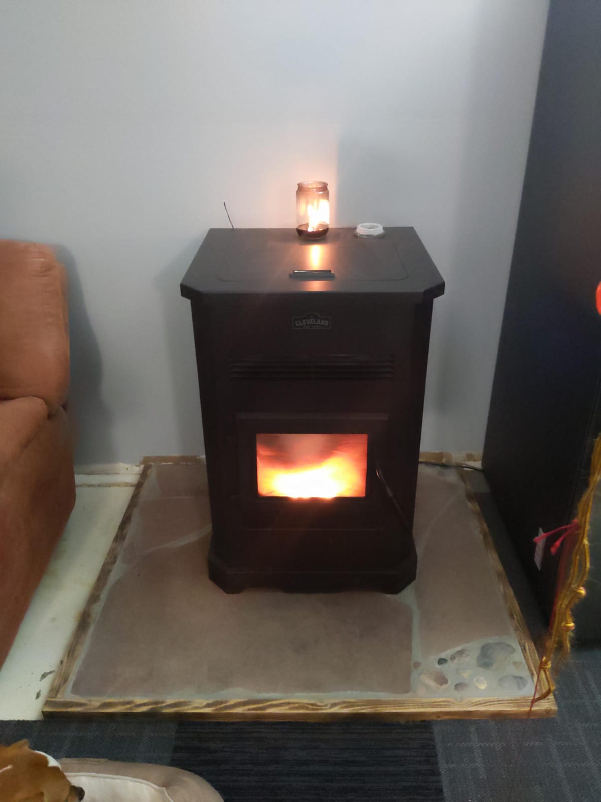 Cleveland Iron Works Large Pellet Stove - 130lb Hopper customer photo 1