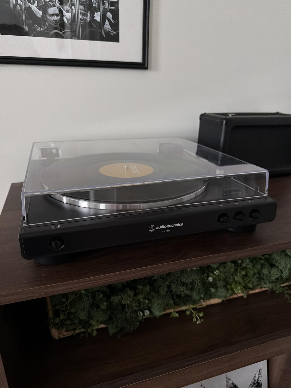 Audio-Technica AT-LP60X-BK Fully Automatic Belt-Drive Stereo Turntable, Black, Hi-Fidelity, Plays 33-1/3 and 45 RPM Vinyl Records, Dust Cover, Anti-Resonance, Die-Cast Aluminum Platter customer photo 1