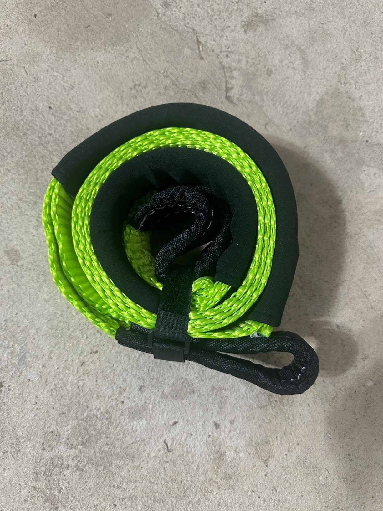 ALL-TOP Tree Saver Strap 3in x 8ft Certified 36000Lbs Break Strength, Emergency Recovery Tow Strap Winch Extension Rope with Oversize Carry Bag customer photo 1