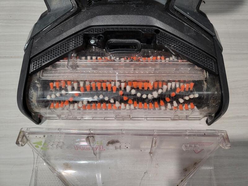 Bissell ProHeat 2X Revolution Pet Full Size Upright Carpet Cleaner, 1548F, Orange customer photo 1