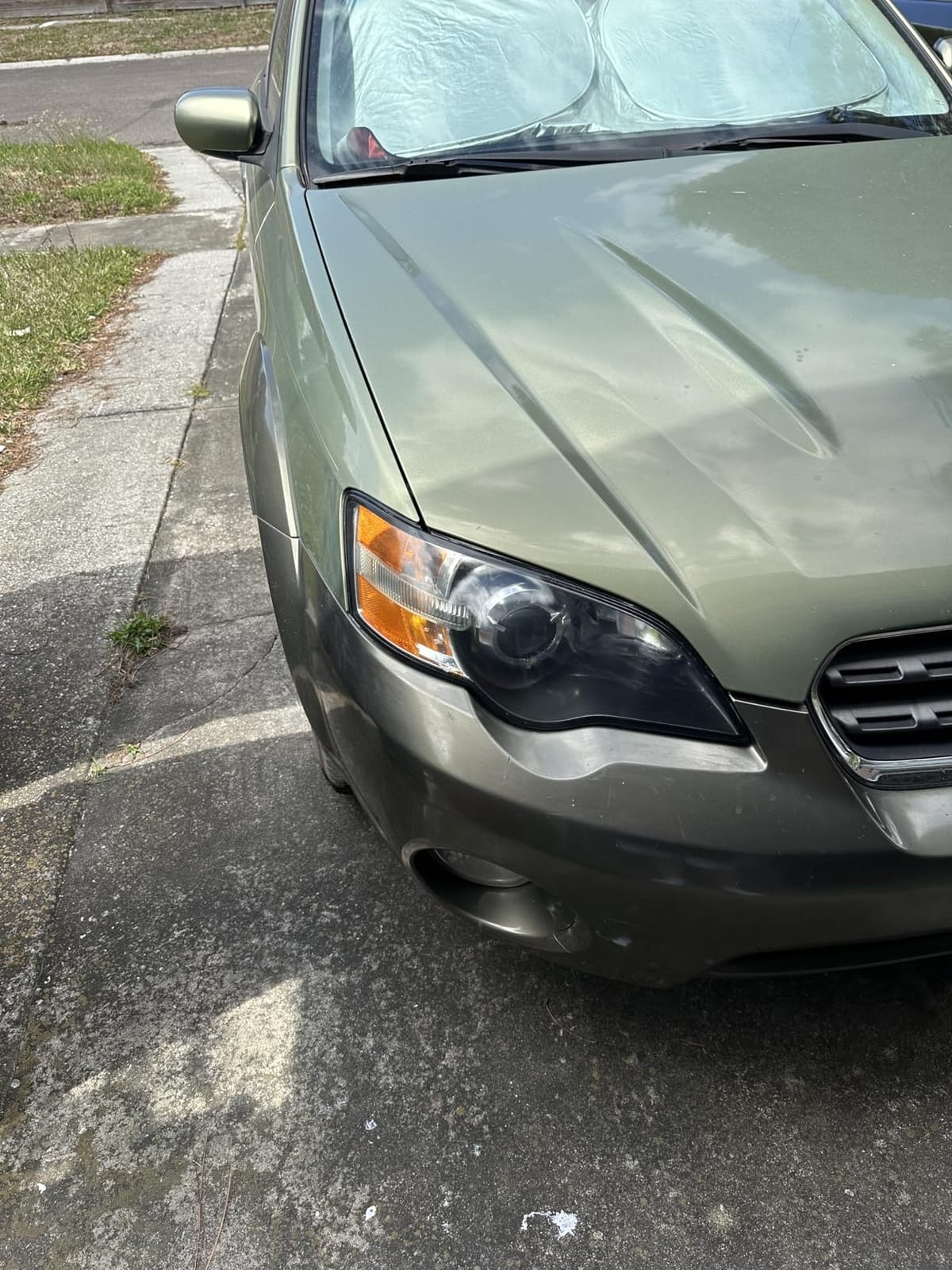 Rain-X 610153 Headlight Restoration Kit - All in 1 Long Lasting Formula with Drill Attachments & Sealant Wipe, Removes Scratches & Oxidation customer photo 2