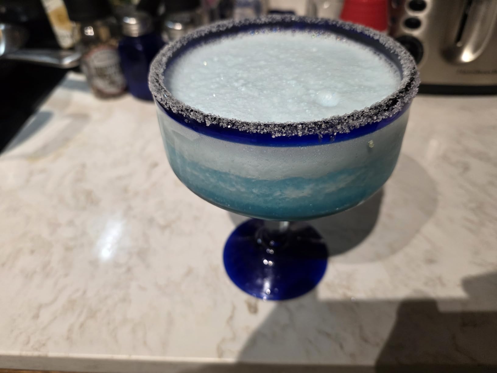 Dos Sueños Mexican Hand Blown Glass - Set of 4 Hand Blown Margarita Glasses - Cobalt Blue Rim (16 oz) customer photo 1