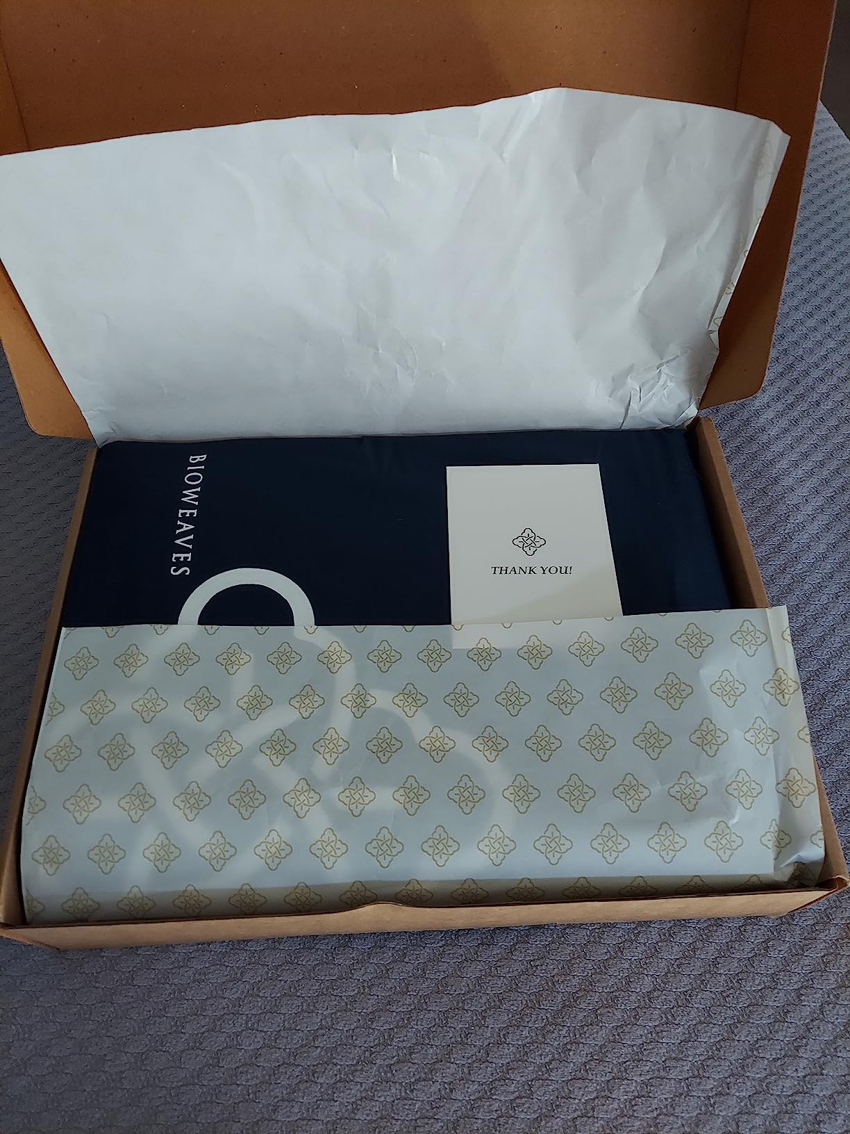 BIOWEAVES 100% Organic Cotton Sheets, 300 Thread Count 3-Piece GOTS Certified Bed Sheet Set Fits Mattress Upto 17