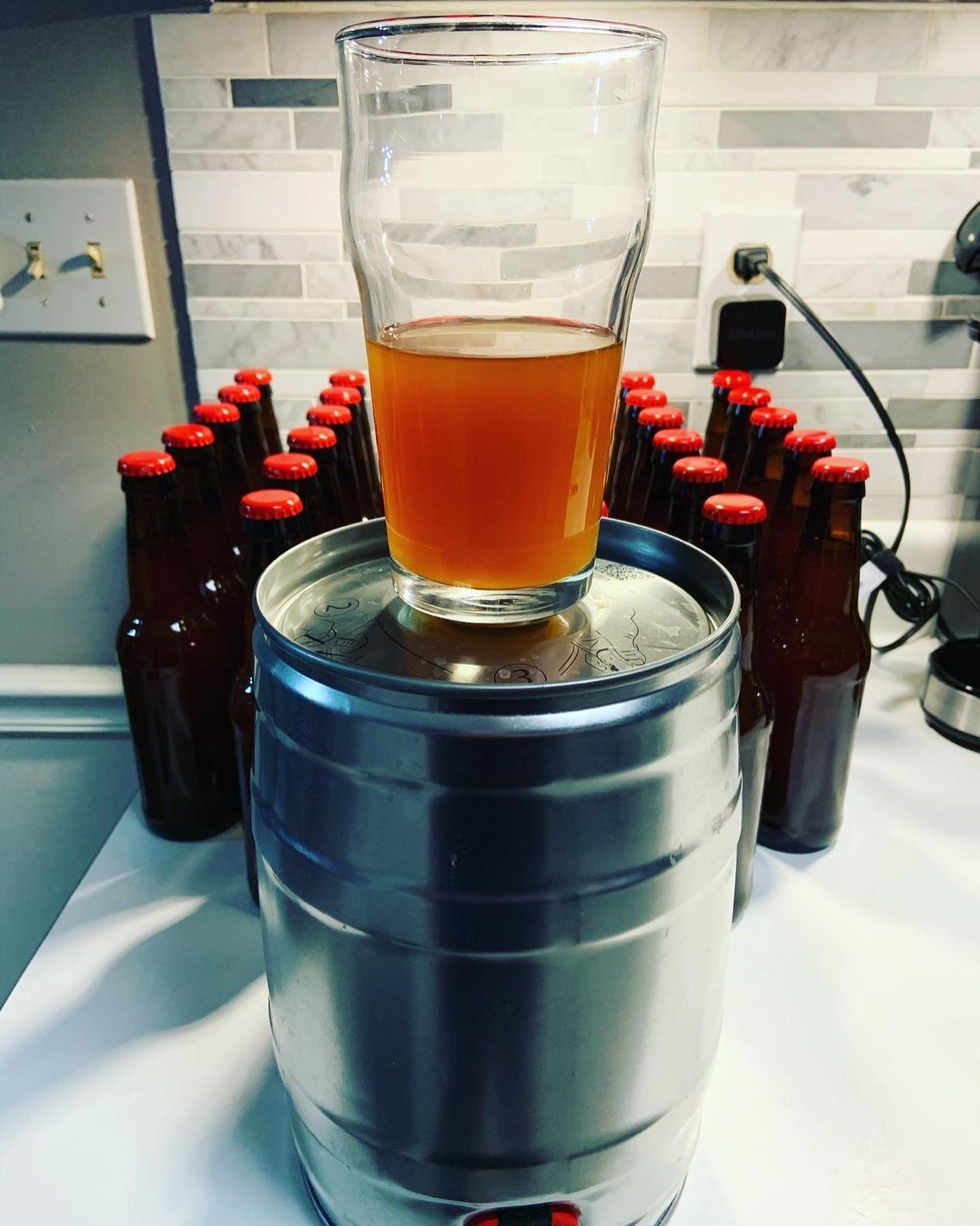 Northern Brewer - Brew. Share. Enjoy. HomeBrewing Starter Set, Equipment and Recipe for 5 Gallon Batches (Hank's Hefeweizen) customer photo 1