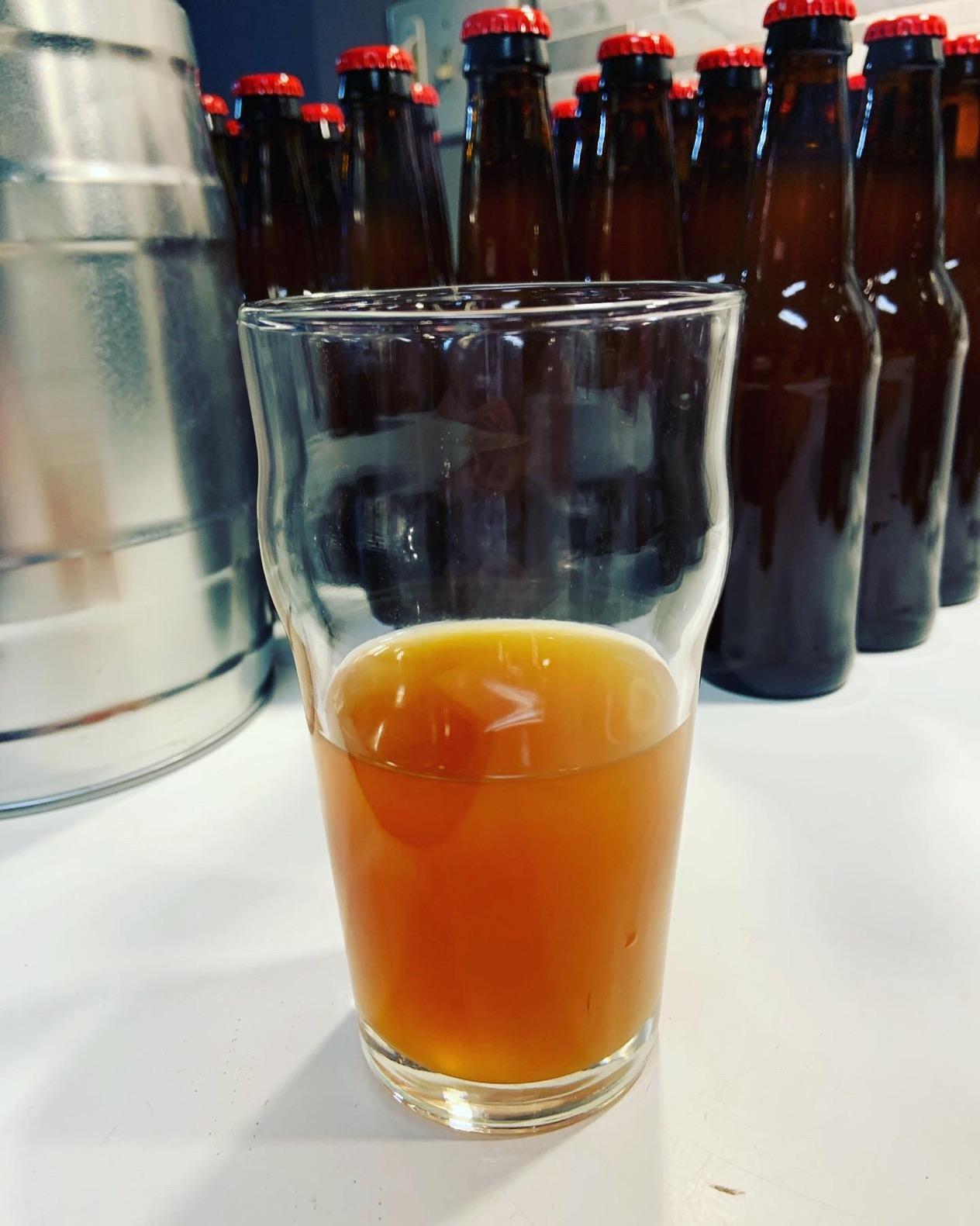 Northern Brewer - Brew. Share. Enjoy. HomeBrewing Starter Set, Equipment and Recipe for 5 Gallon Batches (Hank's Hefeweizen) customer photo 2