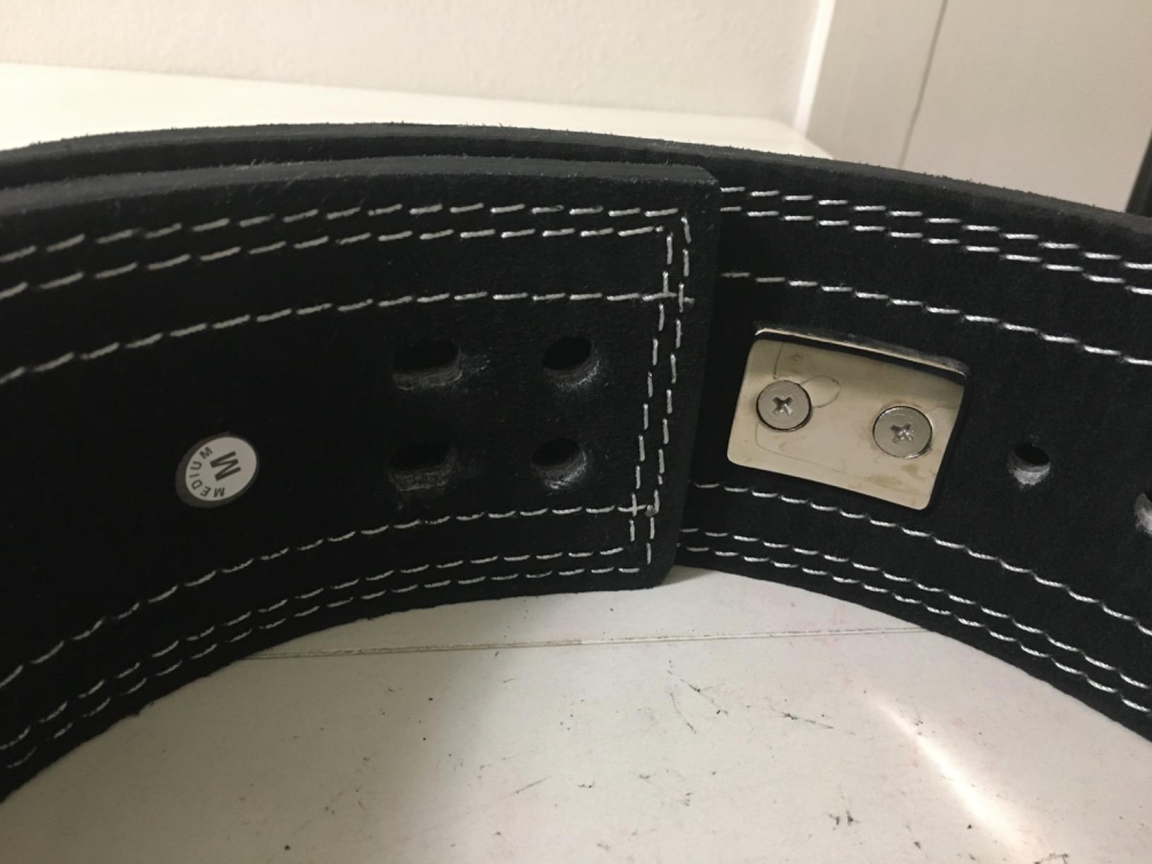 Weightlifting Belt for Men and Women, Black 10mm Thick, 4-Inch Wide Lever Belt for Safely Increasing Weight and Lifting Power for Deadlifts, Squats, and Other Workouts customer photo 2