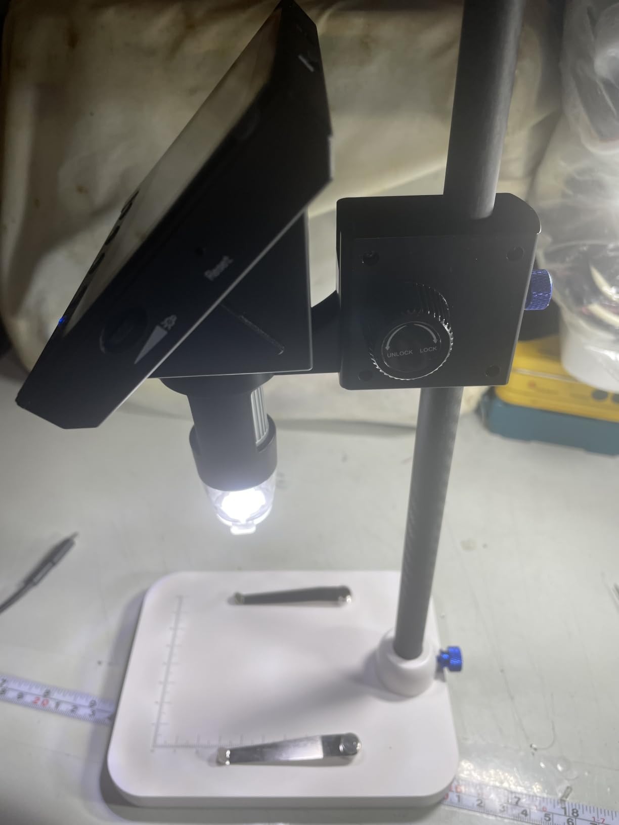 Elikliv EDM4 4.3-Inch LCD Digital Coin Microscope 1000X with 8 Adjustable LED Lights, PC View Compatible with Windows/MacBook customer photo 2