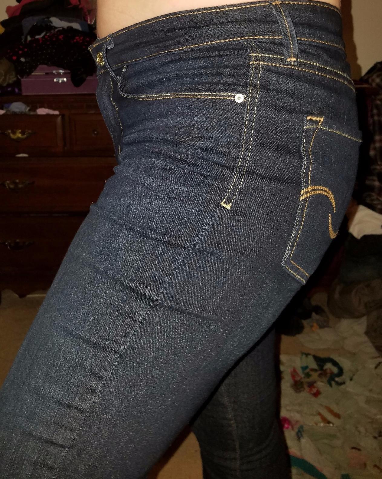 Women's Totally Shaping Skinny Jeans Mid Rise Stretch Denim (Available in Plus Size) customer photo 1