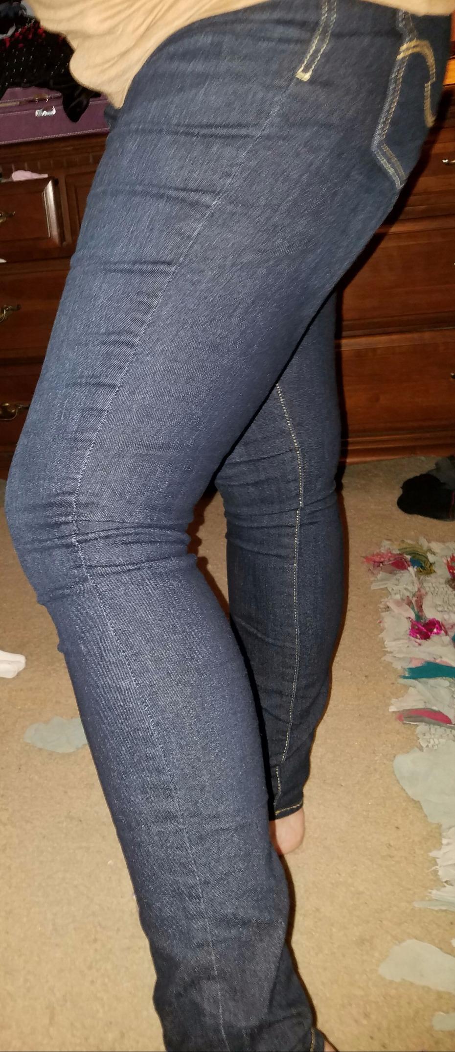Women's Totally Shaping Skinny Jeans Mid Rise Stretch Denim (Available in Plus Size) customer photo 2