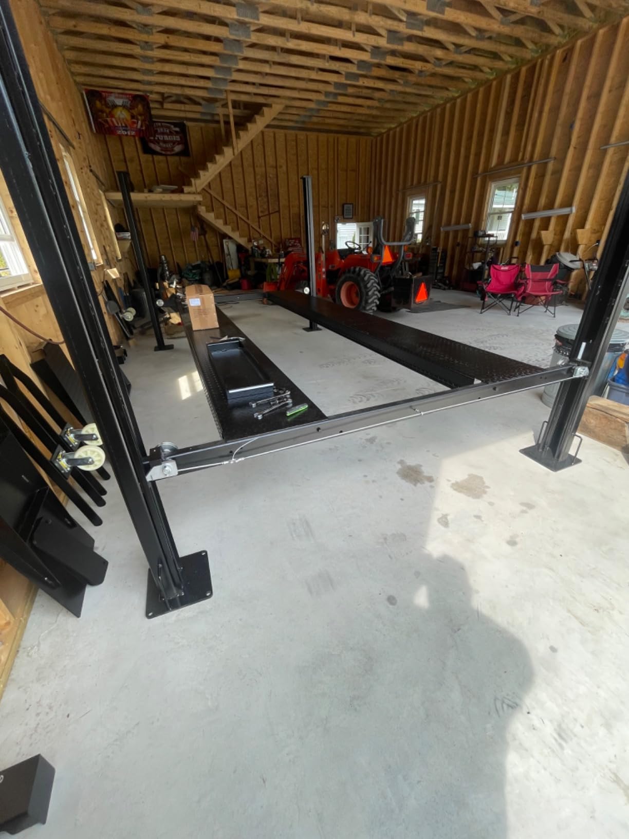 APlusLift HW-8SXLT 8000LB Extra Tall Extra Long Extra Wide 4-Post Portable Storage Service Car Lift with Aluminum Ramps / 36 Months Part Replacement customer photo 2
