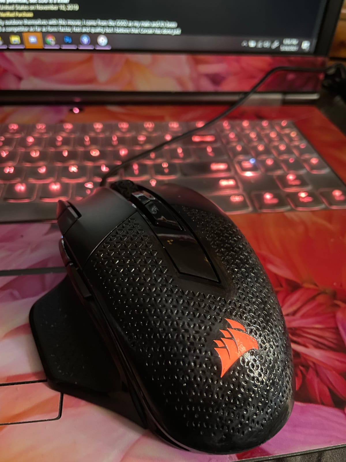 Corsair NIGHTSWORD RGB Adjustable Weight FPS MOBA PC Gaming Mouse - Black | 18,000 DPI, 10 Programmable Buttons, Thumb Rest, iCUE Compatible, Wired customer photo 2