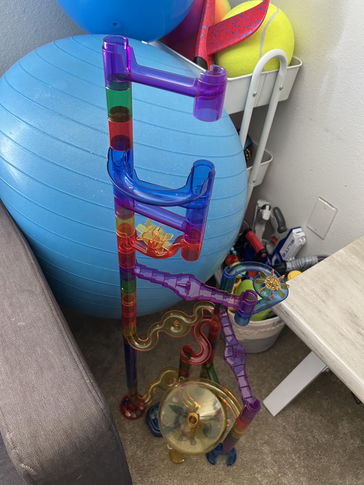 NATIONAL GEOGRAPHIC Glowing Marble Run - Construction Set with 15 Glow in The Dark Glass Marbles & Storage Bag, STEM Gifts for Boys and Girls, Building Project Toy (Amazon Exclusive) customer photo 1