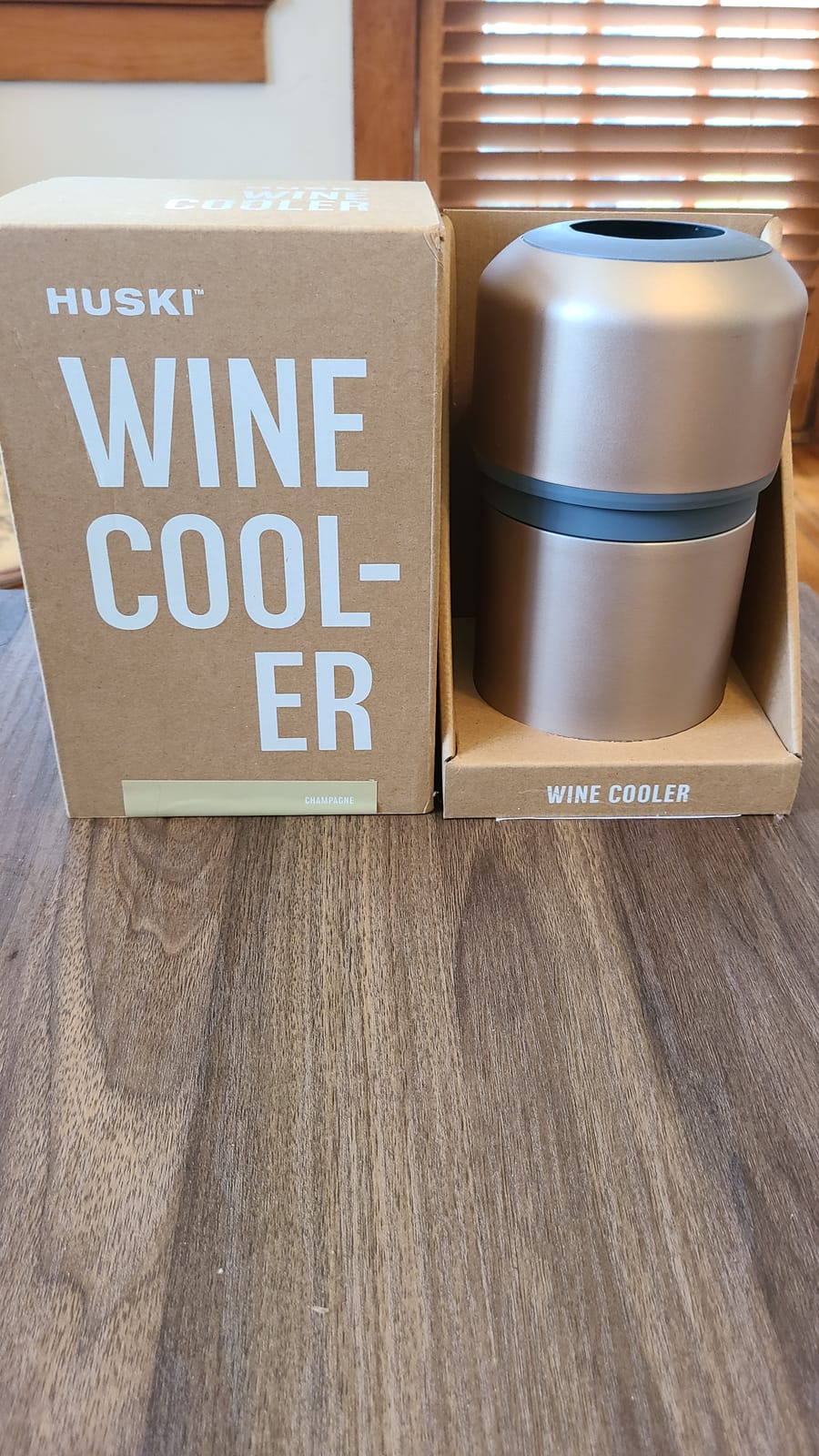 Huski Wine Chiller | Award Winning Iceless Design | Keeps Wine Cold up to 6 Hours | Wine Accessory | Next Generation Ice Bucket | Fits Some Champagne Bottles | Perfect Gift for Wine Lovers (Stainless) customer photo 2