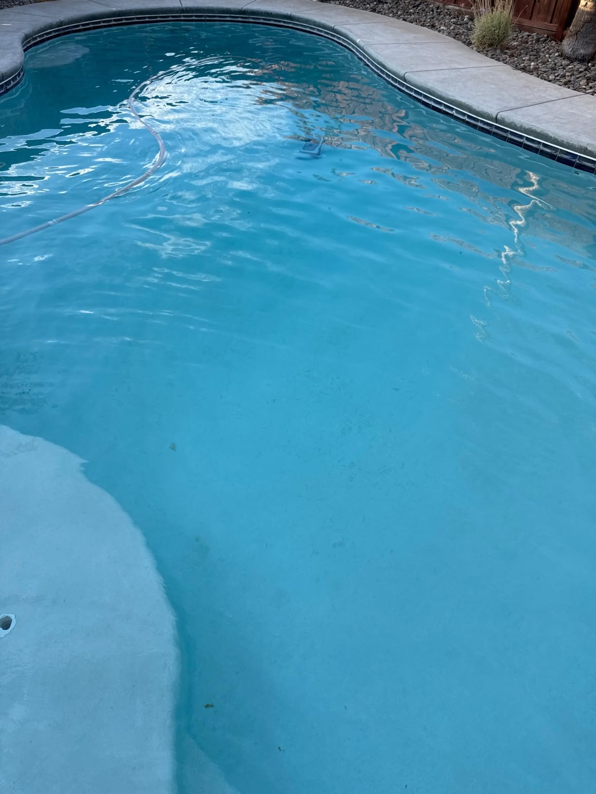 Hayward PoolVac XL Suction Pool Cleaner for Inground Pools up to 20 x 40 ft | W32025ADC Gunite Pool Cleaner Automatic Pool Vacuum for In-Ground Pools | Easy to Connect Pool Cleaning Tool for Gunite Pools customer photo 1