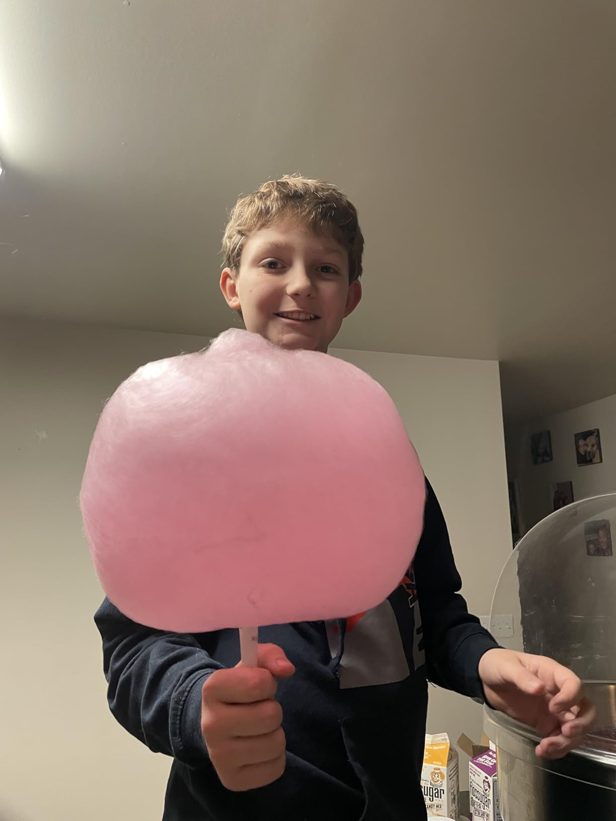 VIVO Pink 1030W Electric Cotton Candy Maker, Commercial Candy Floss Machine with 20 inch Stainless Steel Bowl, Includes Bubble Shield Cover and Sugar Scoop, Easy Home Use, CANDY-KIT-1 customer photo 1