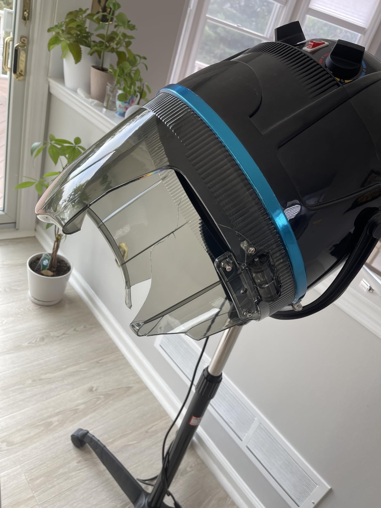 Y-NOT Professional Hairdryer Height Adjustable Hooded Stand Up Bonnet Hair Dryer, Floor Standing Rolling Base with Wheels for Beauty Salon Equipment Home Spa customer photo 1