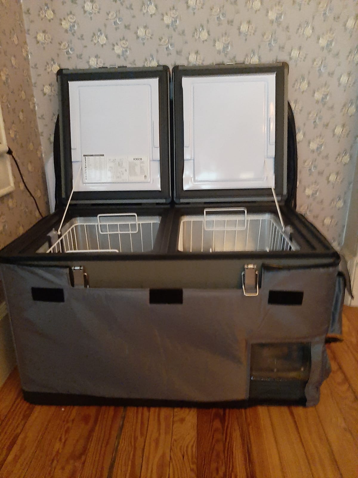ICECO VL60 Dual Zone Portable Refrigerator with SECOP Compressor, 60 Liters Platinum Compact Refrigerator, DC 12/24V, AC 110-240V, 0℉ to 50℉, Home & Car Use (with Insulated Cover) customer photo 2