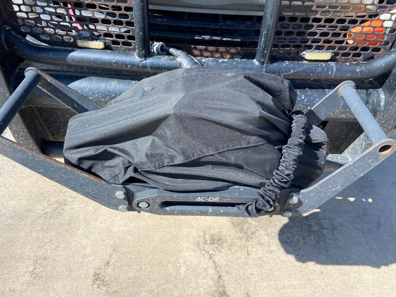Winch Cover, Heavy Duty Waterproof Dust-Proof Winch Protection Cover, Ideal for Electric Winches 8500-17500 lbs, Indoor/Outdoor (21.5