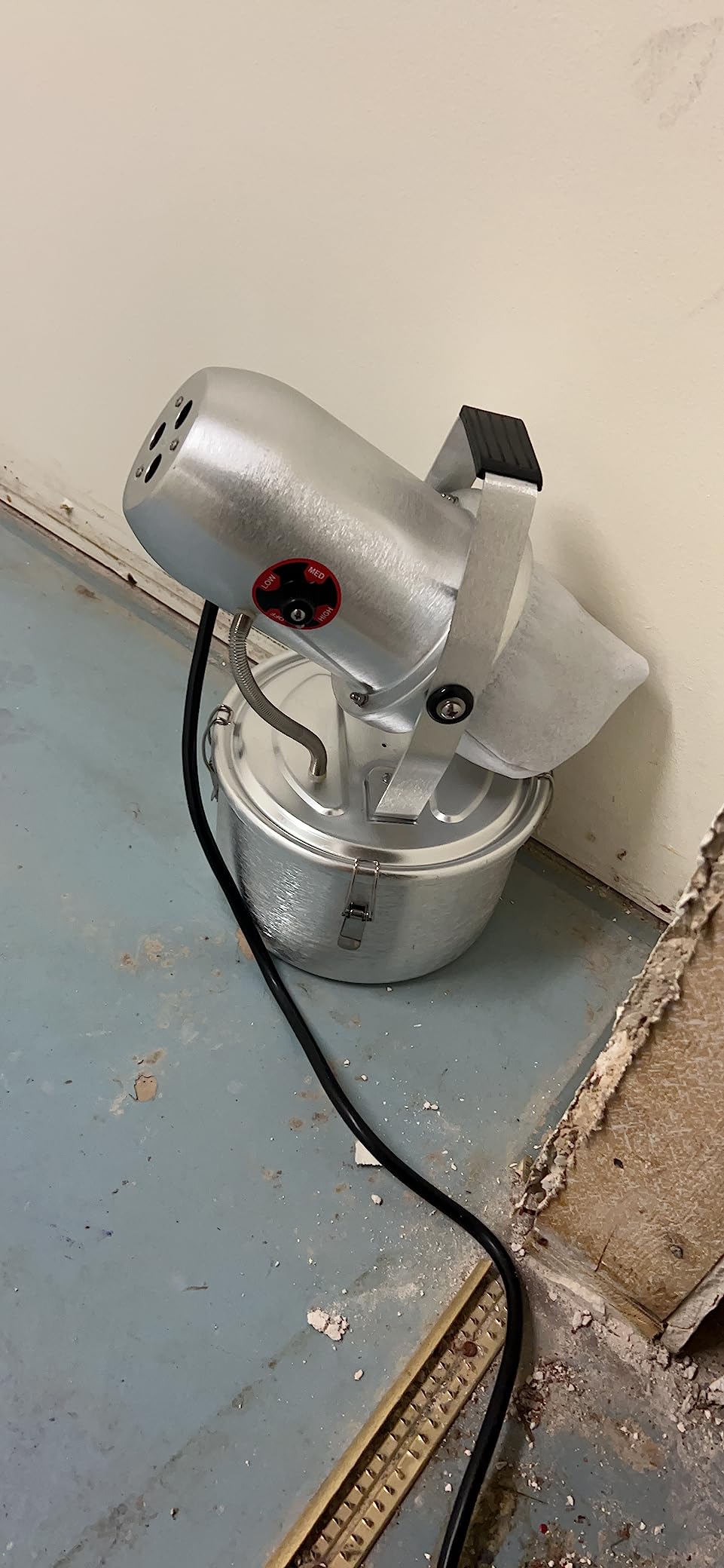 Silver Bullet Pro ULV Fogger Machine Tri-jet Non-Thermal Cold Professional by Sylvan customer photo 2