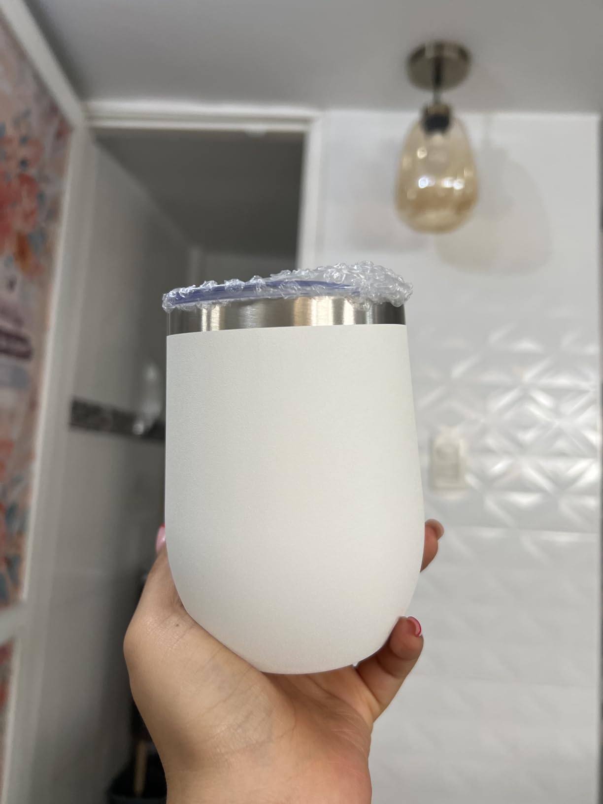 MEWAY 12oz/4 Pack Wine Tumbler Glasses with Lid - Stemless Double Wall Vacuum Stainless Steel Travel Tumbler - Keeping Cold & Hot for Wine, Coffee, Cocktails, Drinks-Family and Gifts (White, Set of 4) customer photo 1
