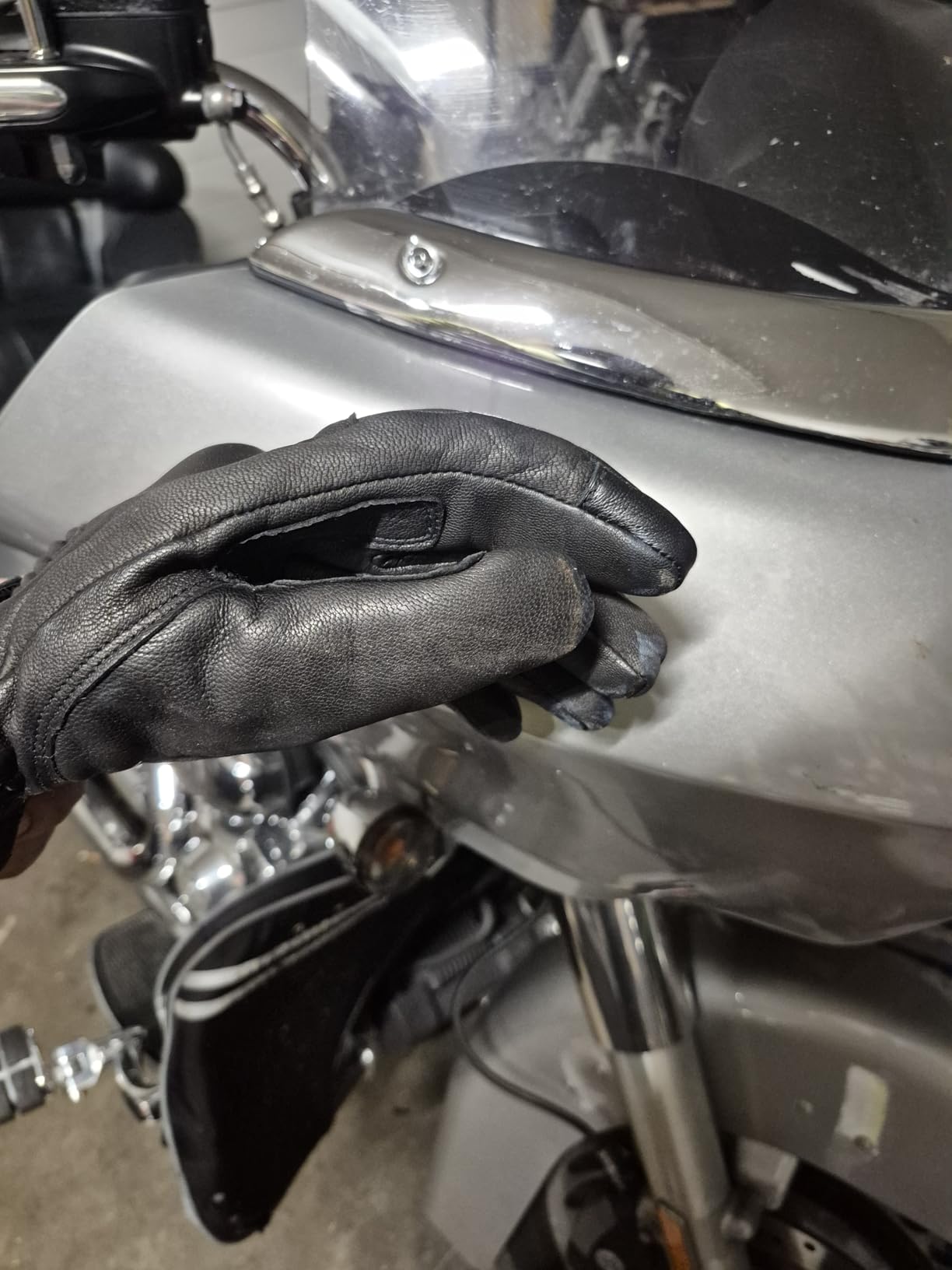 Highway 21 Radiant Gloves, Heated Leather Motorcycle Gauntlets for Men, 100 Grams Thinsulate Insulation and Hipora Liner customer photo 1