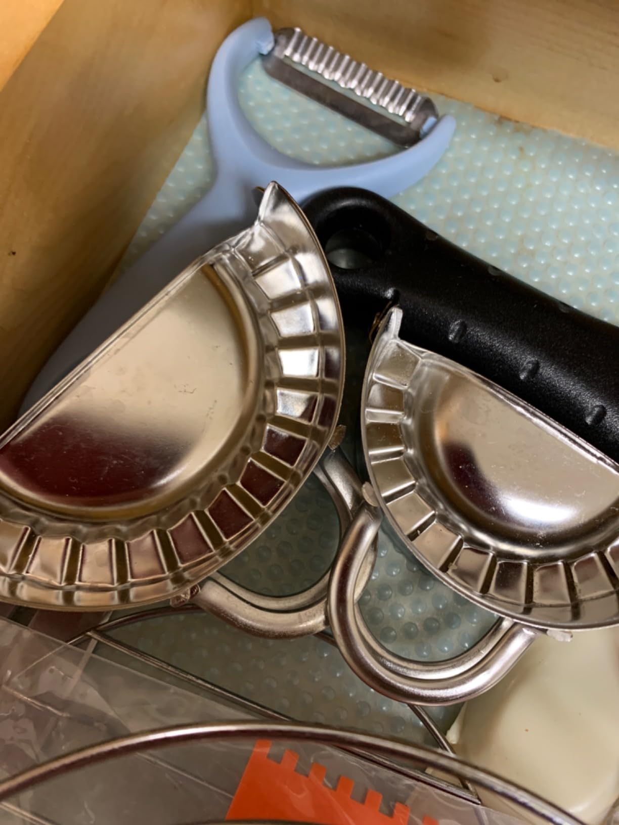 AUAM Stainless Steel Dumpling Ravioli Maker Press, 2 Pack Pierogi Mold customer photo 2