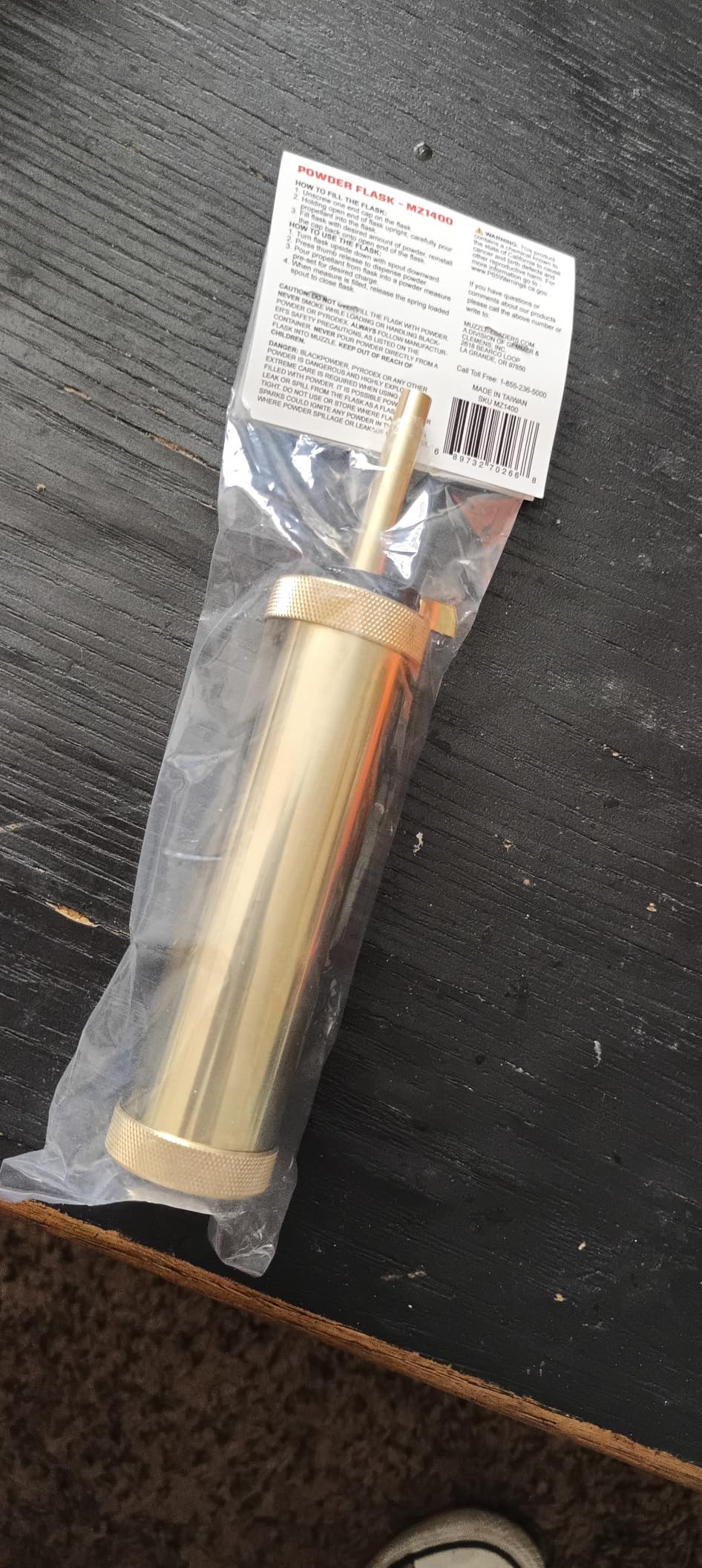 Black Powder Flask - 1350 Grain Capacity - Brass Powder Flask customer photo 1