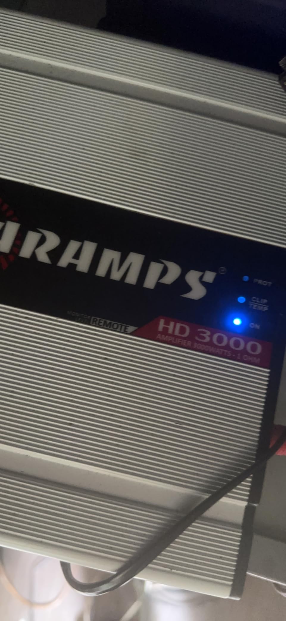 Taramps HD 3000 1 Ohm White 1 Channel Amplifier 3000 Watts RMS Digital, Crossover, Low/High Pass, Bass Boost, Gain Control, Car Audio System Mosfet Monoblock Full Range, LED Monitor Indicator, HD 3k customer photo 2