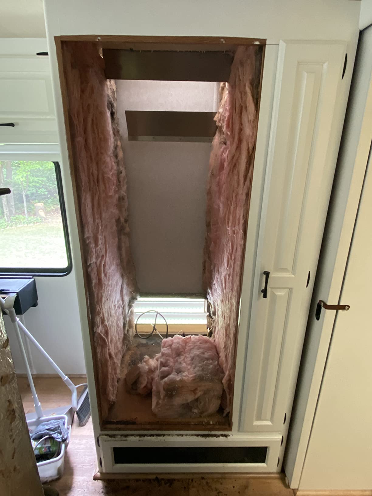 Norcold N10DCSSR Polar-Series 10 cu.ft. DC Compressor RV Refrigerator with Stainless Steel Doors - Right-Handed customer photo 1