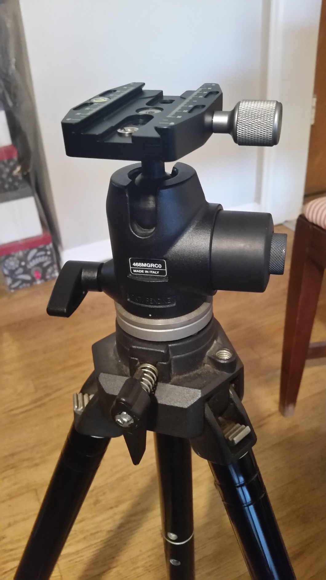 CL-90N Quick Release Clamp with arca Swiss clamp Plate Aluminum Alloy for Tripod or Monopod Compatible customer photo 1