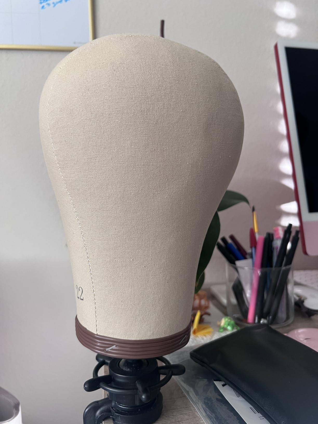 23 Inch Wig Head Cork Canvas Block Head Mannequin Head With Stand for Making Wigs (21Inch-24Inch) customer photo 2