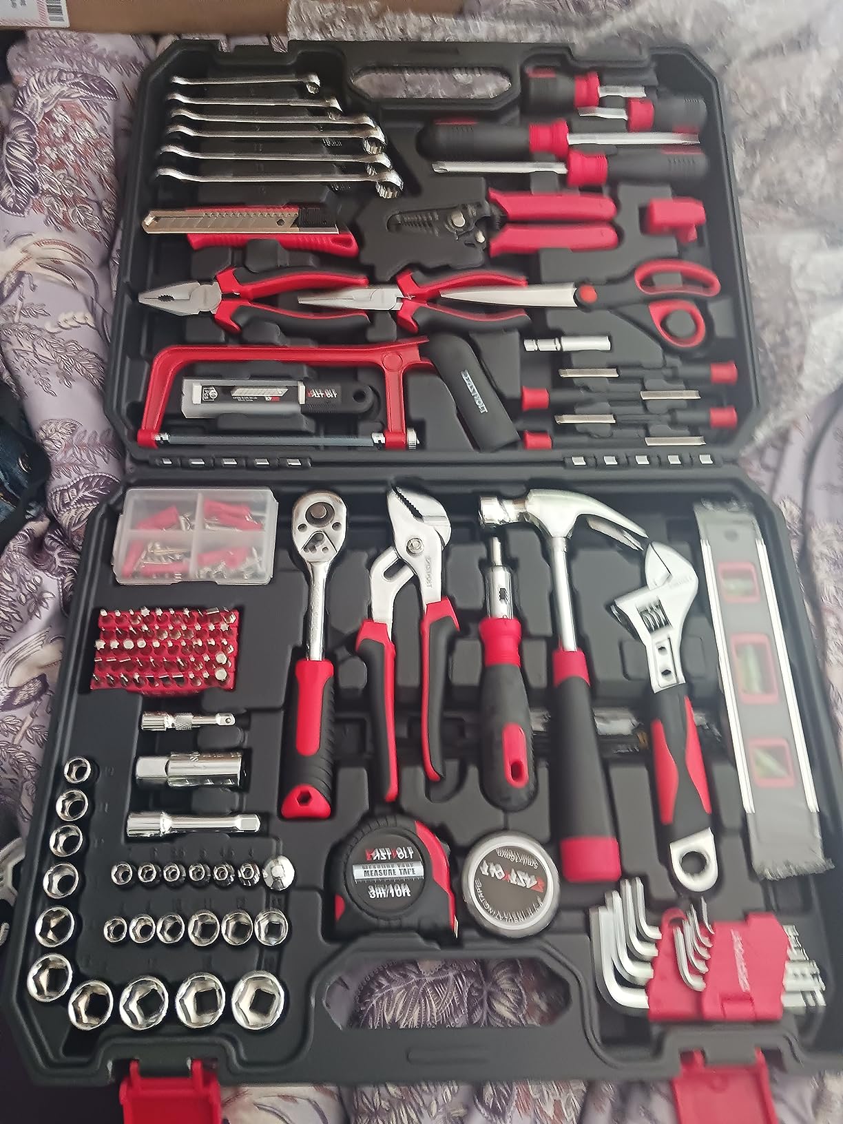 Eastvolt 128-Piece Home Repair Tool Set, Tool Sets for Homeowners, General Household Hand Tool Set with Storage Toolbox, EVHT12801, Black + Red (ASK01) customer photo 2
