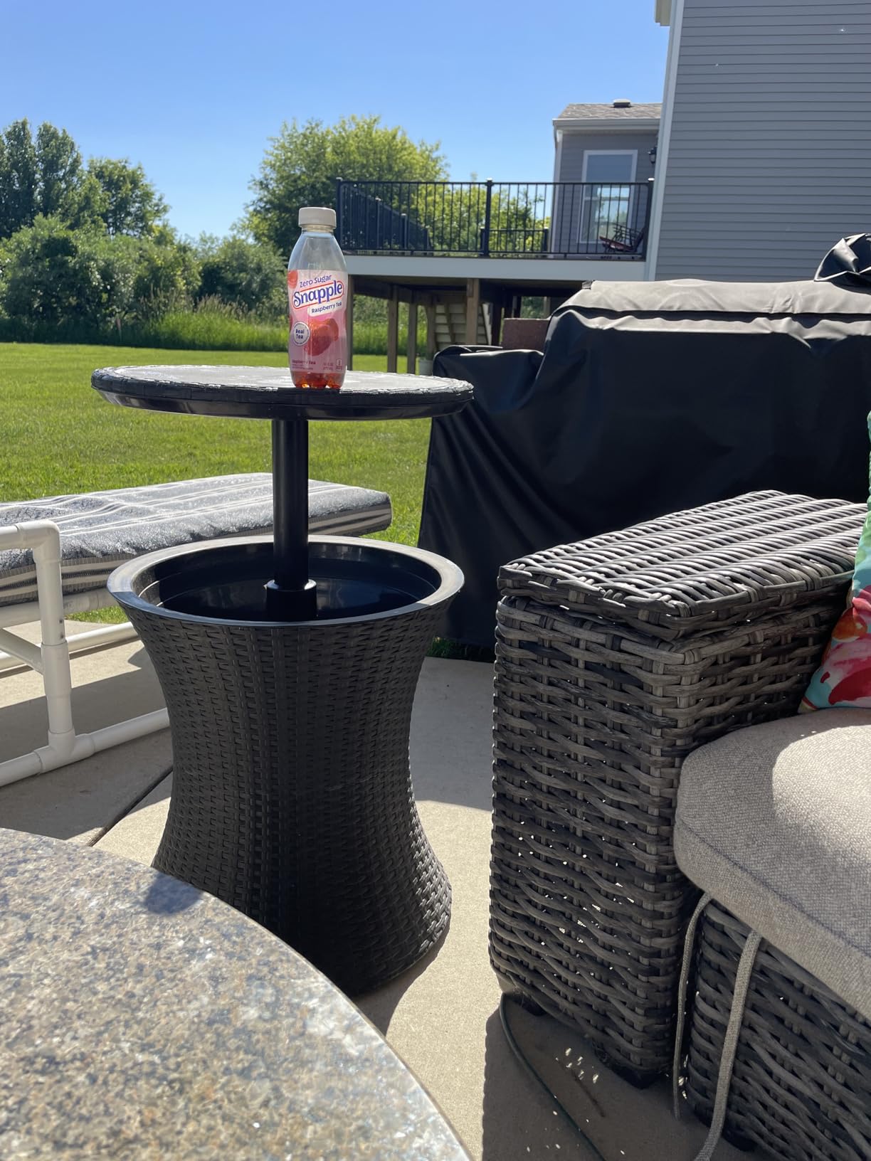 Keter Pacific Cool Bar Outdoor Patio Furniture and Hot Tub Side Table with 7.5 Gallon Beer and Wine Cooler, Dark Grey customer photo 1