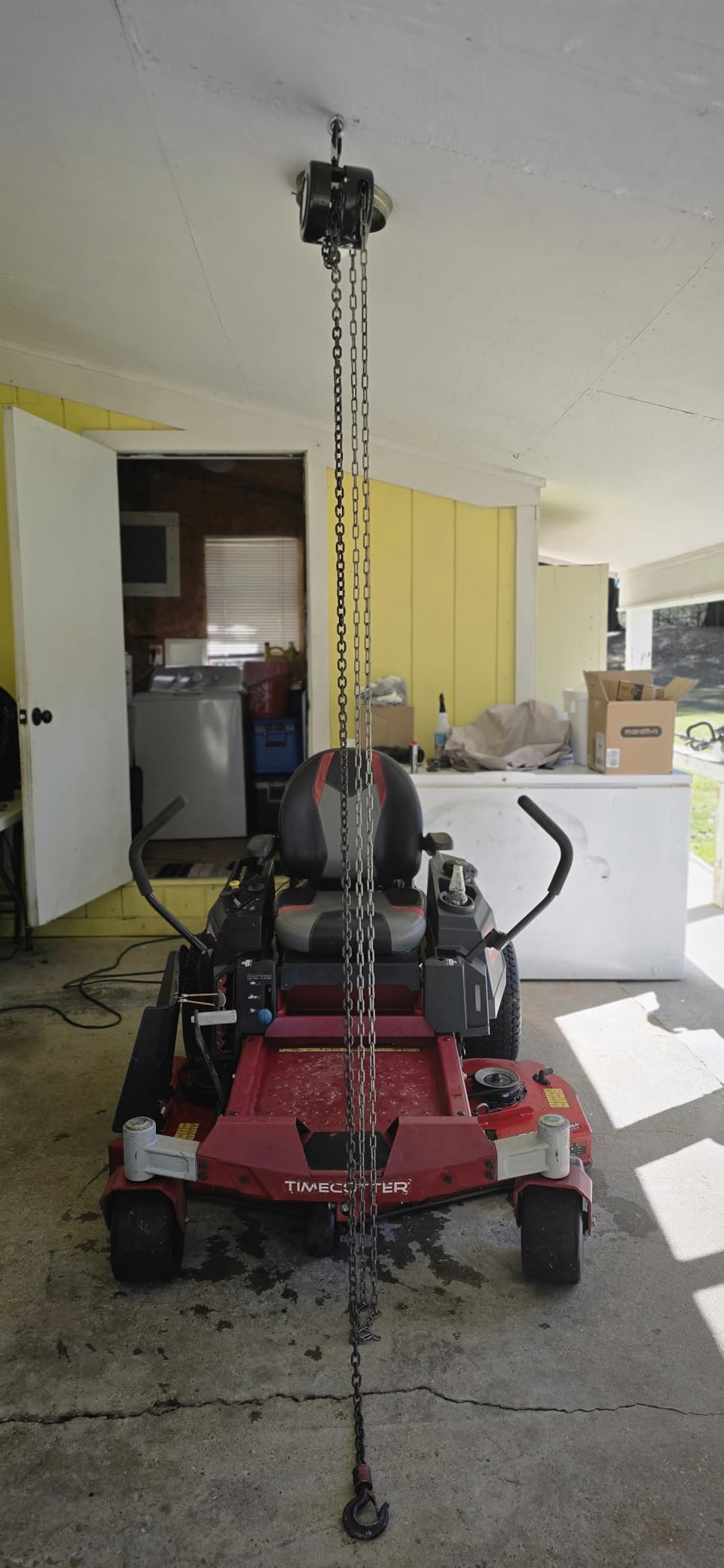 SPECSTAR Hand Chain Hoist 1 Ton 2200 Lbs Capacity 10 Feet with 2 Hooks | Heavy Duty Manual Chain Fall for Warehouse Building Automotive Machinery Red customer photo 2