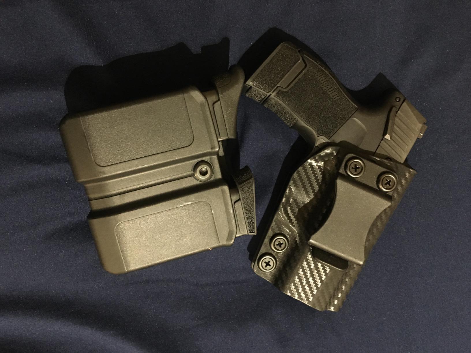 OWB Polymer Double Magazine Holster Ambidextrous Carrier, Fits 9mm/.40 Calibers Double Stack Magazines of Glock, S&W, Sig Sauer, Springfield, Taurus, Beretta, Ruger, Walther, Canik, Colt, CZ, H&K customer photo 1