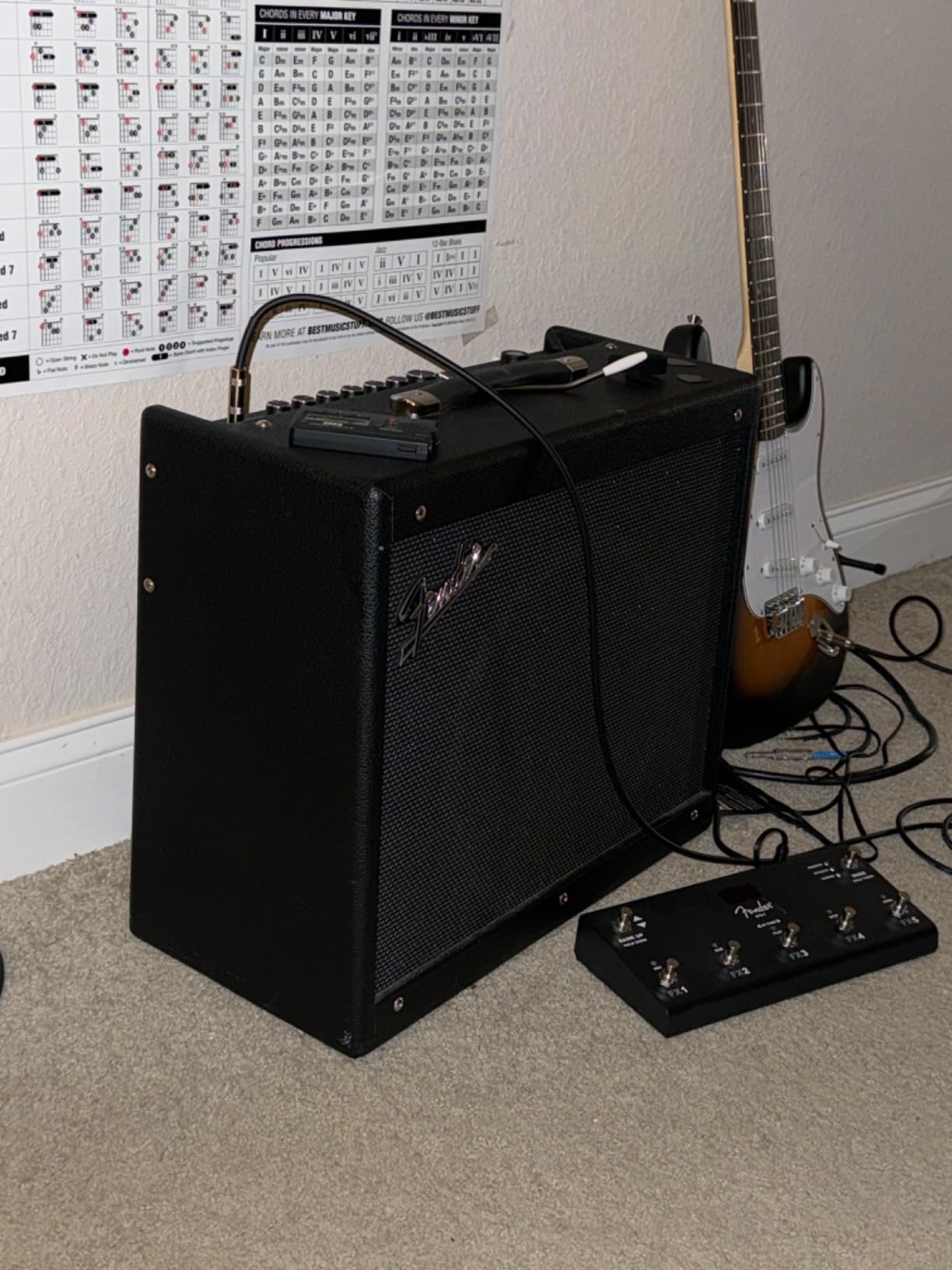 Fender Mustang GTX100 Guitar Amp and 7 Button Footswitch, 100 Watts, with 2-Year Warranty Integrated Looper, Bluetooth Audio Streaming for Play Along, 24.5Dx21.05Wx13.05H Inches, Black customer photo 1