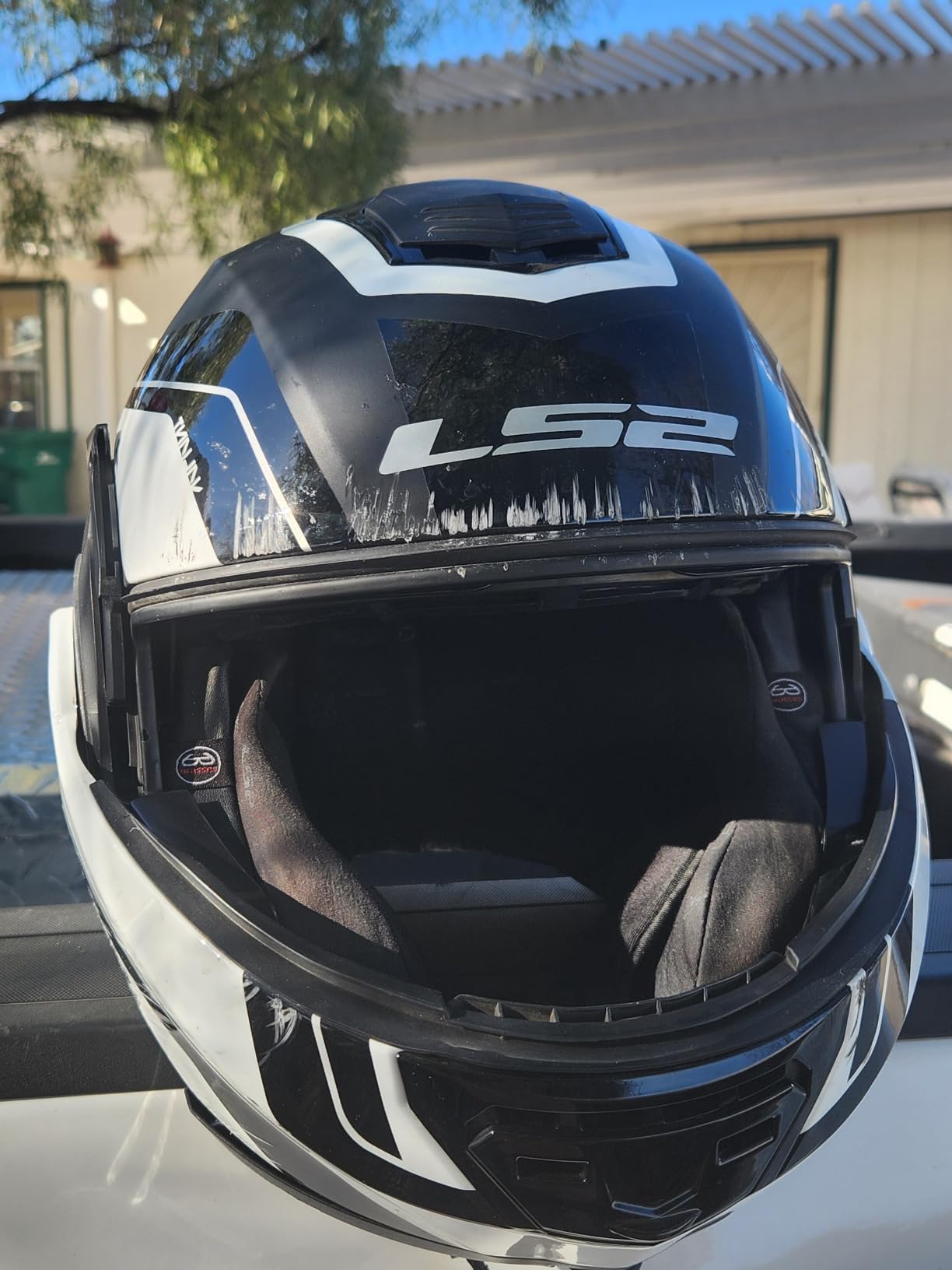 LS2 Helmets Valiant II Modular Helmet customer photo 2
