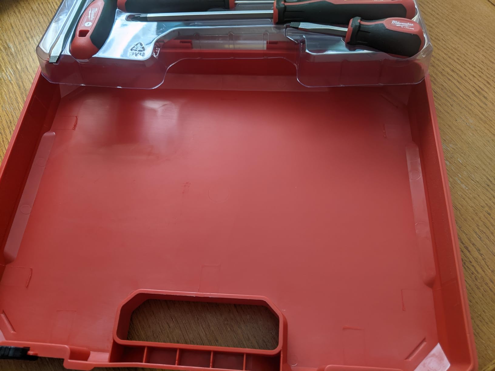 Milwaukee Set of 12 Tri-Lobe Screwdrivers 4932472003, Red customer photo 1