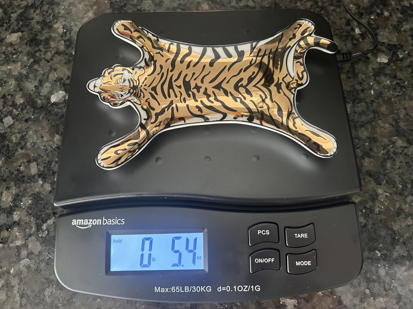 Amazon Basics Digital Postal Shipping Scale with Tare Function, AC Adapter, 65 lb Capacity, 0.1 oz Readability, LCD Display, Black customer photo 1