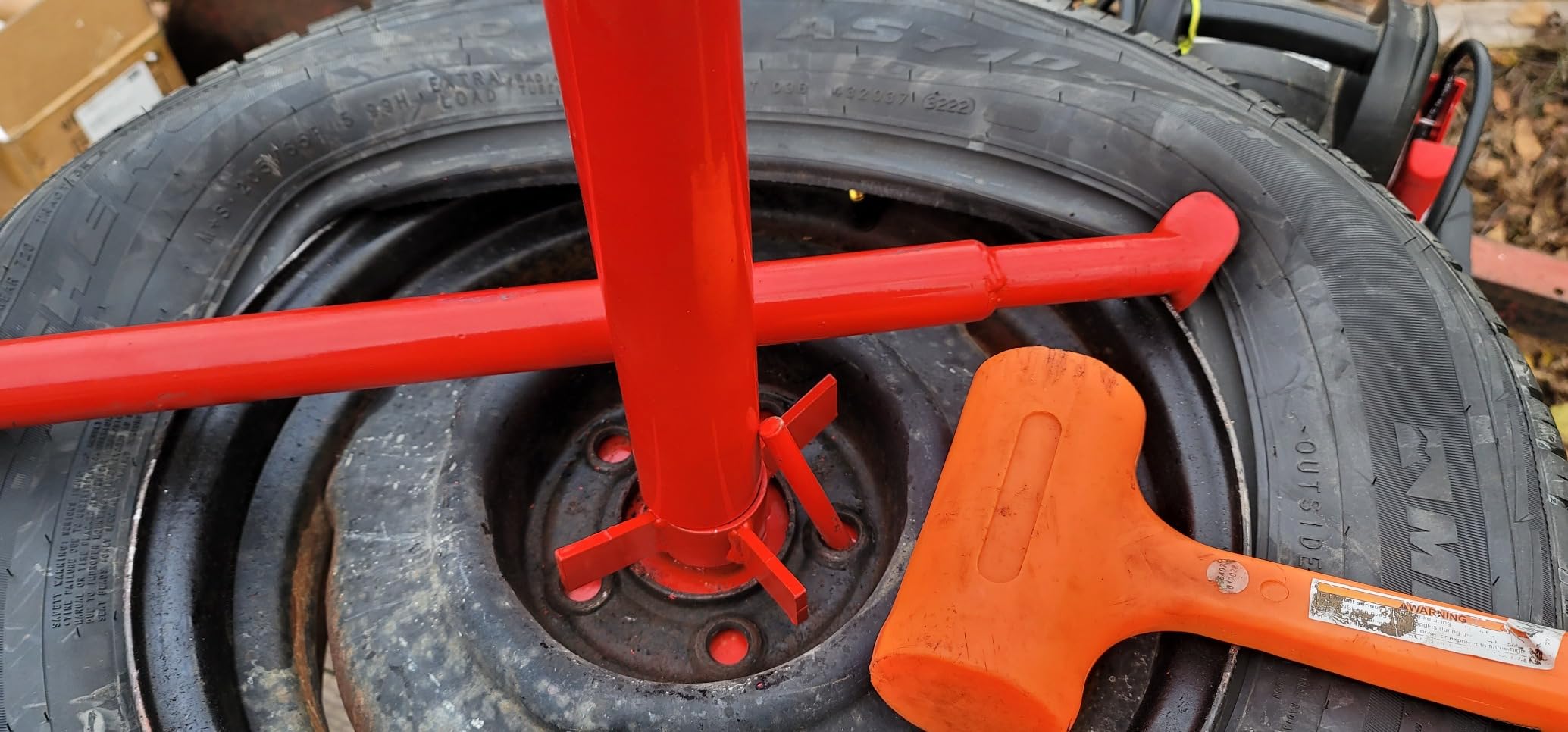 TUFFIOM Manual Tire Changer, Portable Hand Bead Breaker Mounting Tool for 8