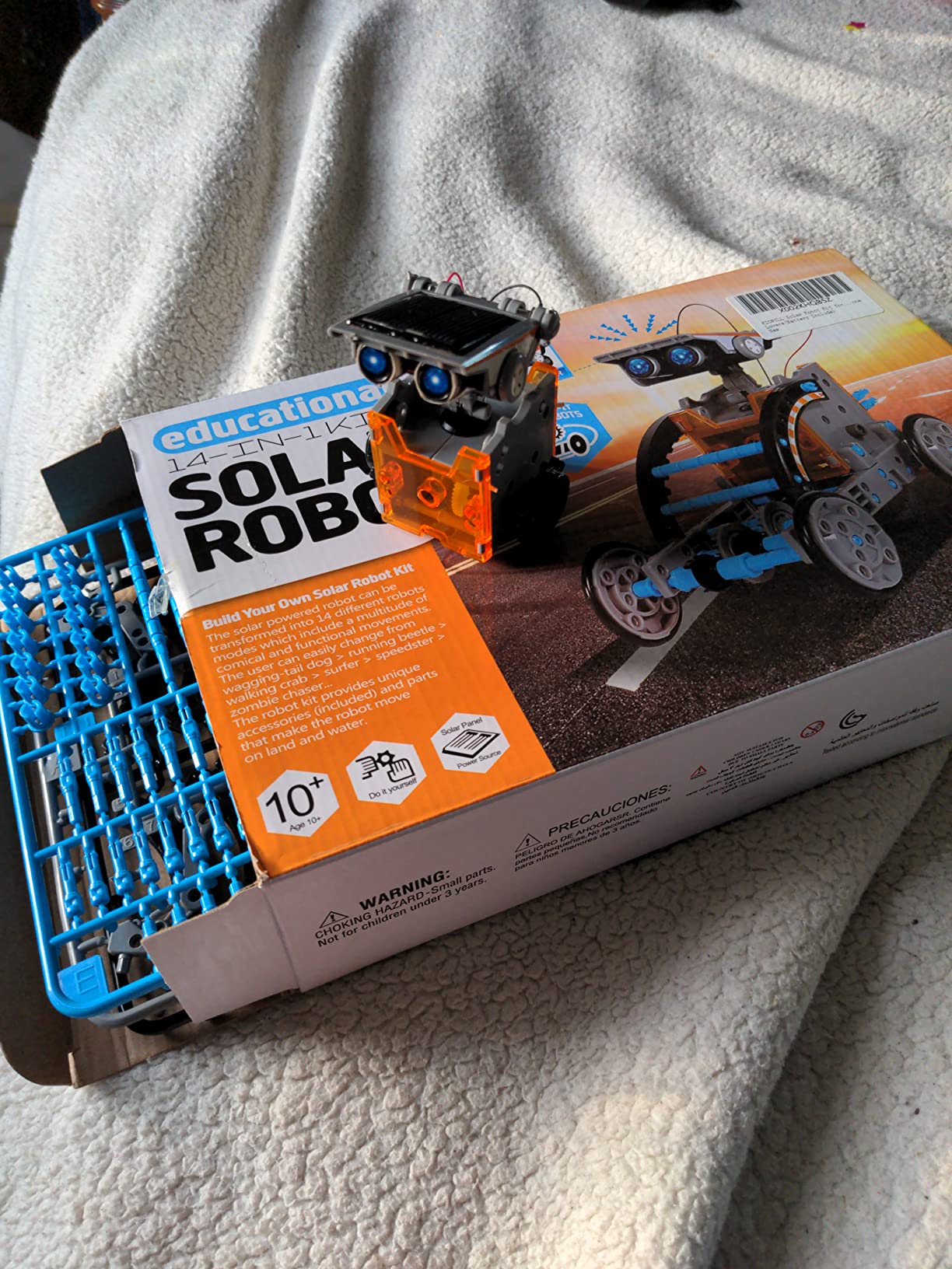 Solar Robot Kit, 14-in-1 STEM Building Toy for Kids DIY Science Robotic Set | Solar or Battery Powered Robot Building Kit, Educational STEM Robotic Toys for Kids Ages 8-12 Science Construction Gift customer photo 1