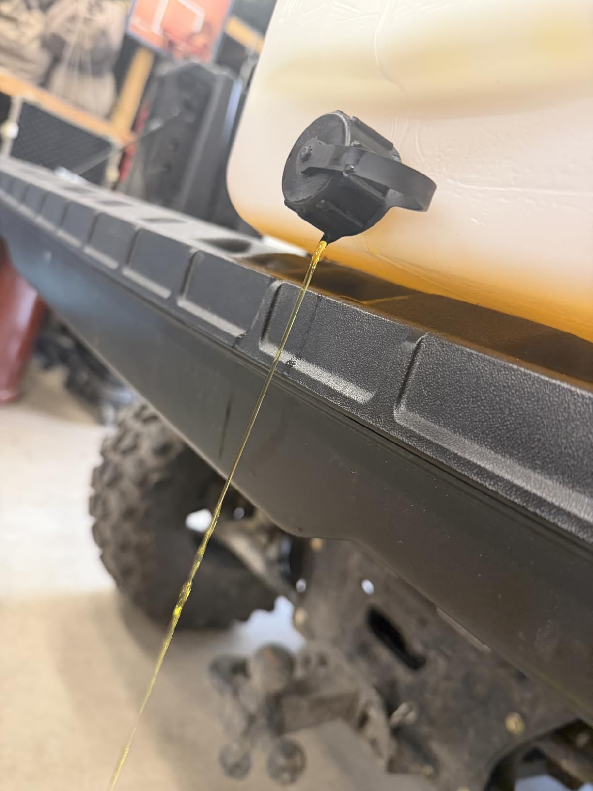 Master Mfg 25-Gallon Deluxe UTV & ATV Spot Sprayer - 2.2GPM, 70PSI Max customer photo 1