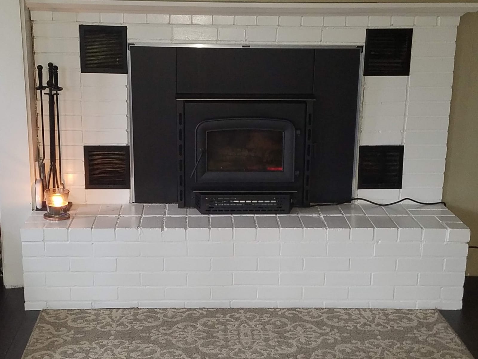 Ashley Hearth AW1820E 1,200 Sq. Ft. Wood Stove Insert, Black customer photo 2