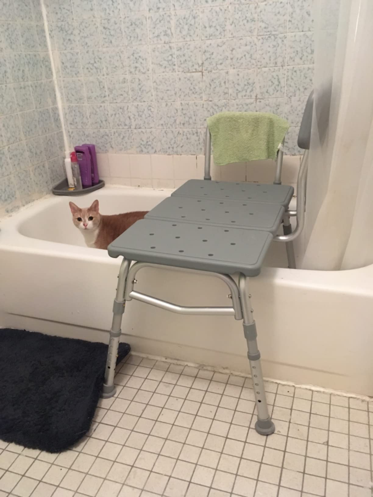 Medline Transfer Bench for Bathtubs and Showers, Adjustable Shower Bench and Bath Seat For Seniors and adults, 400 lb. Capacity, Tool-Free Assembly customer photo 2