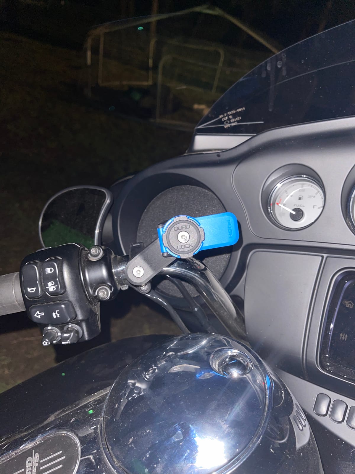 Quad Lock Motorcycle Handlebar Phone Mount for iPhone, Galaxy Pixel and Universal Adapters customer photo 1