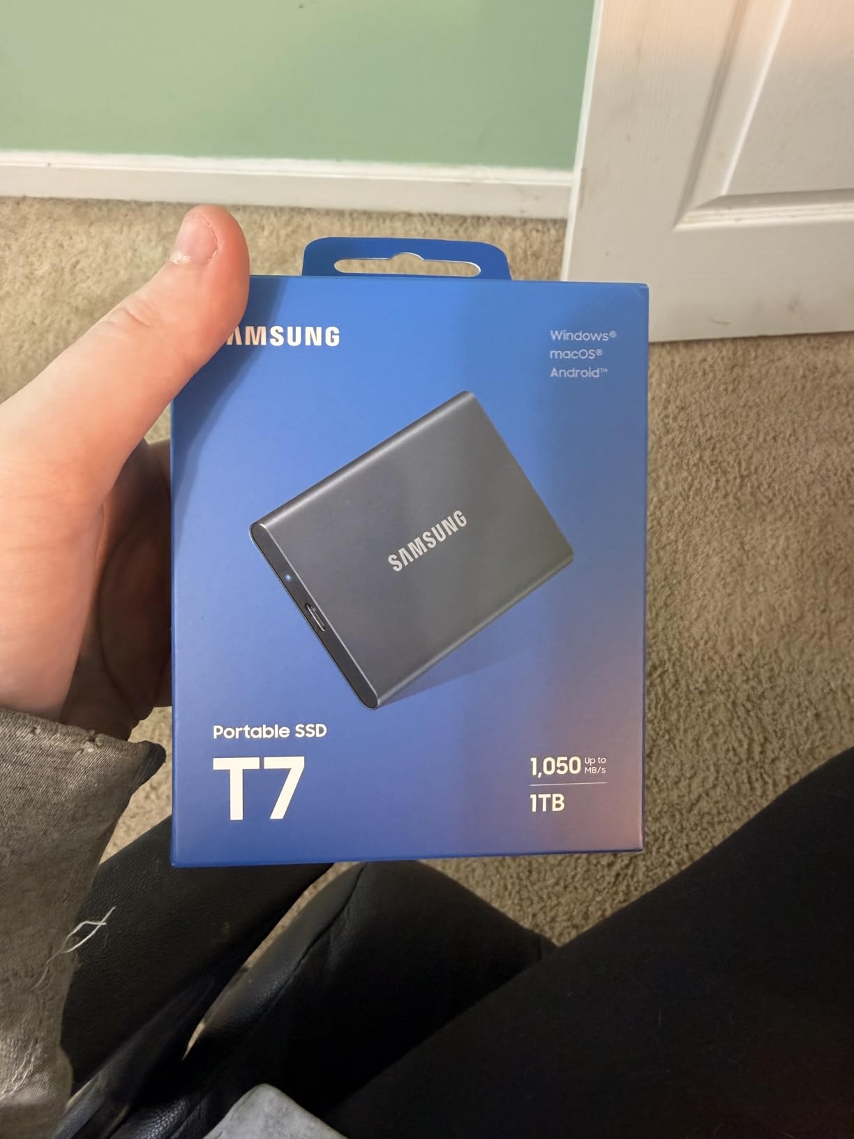 Samsung T7 Portable SSD 1TB Titan Gray, USB 3.2 Gen 2, Up to 1,050MB/s | Reliable External Solid State Drive Storage for Gaming, Students, Professionals (MU-PC1T0T/AM) customer photo 1