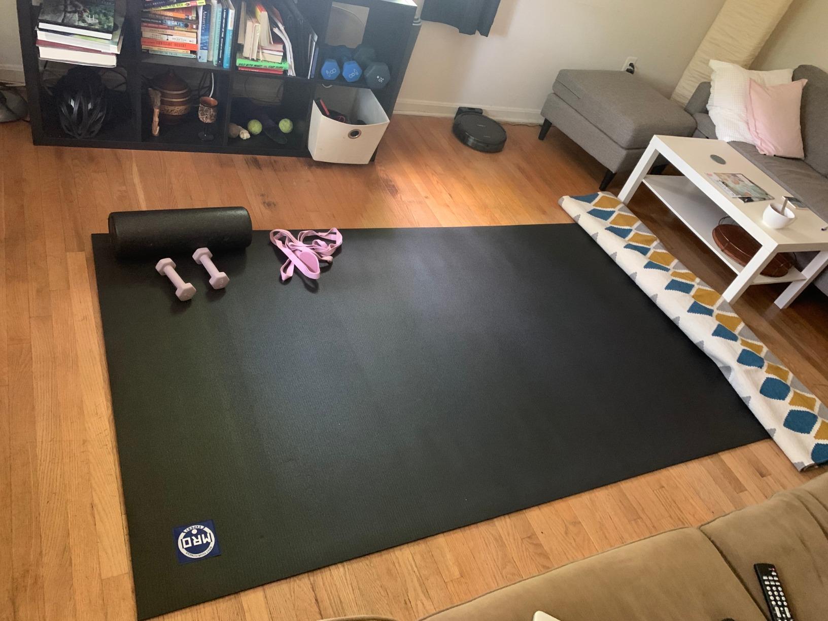 MRO Extra Large Exercise Mat For Home Gym, 8'x4.5'/7'x4.5'/6'x4.5'(7mm) Workout Mats for Gym Flooring, Non-Slip, Extra Thick Durable Cardio Mat, Ideal for Plyo, Weights, MMA, Jump Rope -Shoe Friendly customer photo 1