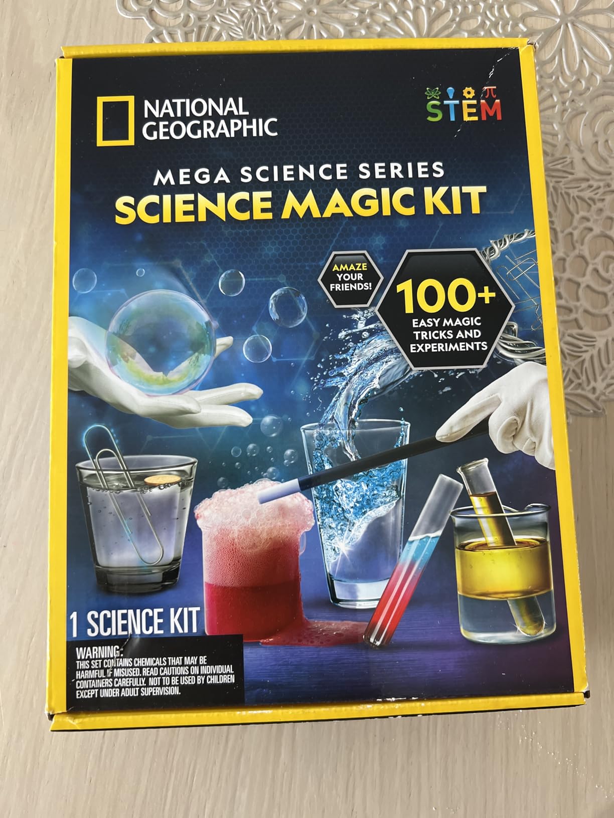 NATIONAL GEOGRAPHIC Science Magic Kit - Science Kit for Kids with 100+ Unique Experiments and Magic Tricks, Chemistry Set and STEM Project, A Great Gift for Boys and Girls (Amazon Exclusive) customer photo 1