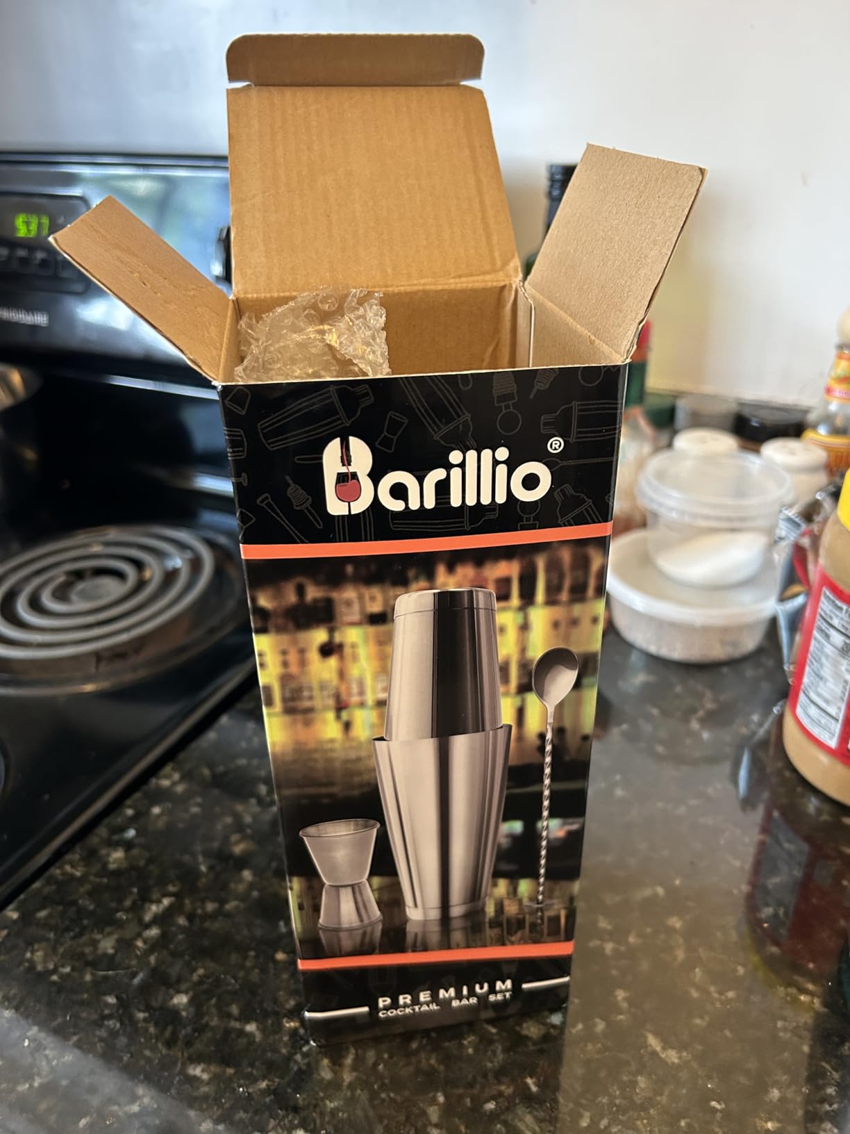 Barillio Boston Shaker Set - Stainless-Steel, Weighted, Martini Cocktail Shaker Set w/Strainer & Mixer - Mixology Bartender Kit - Bar Set for The Home - 9-pc Drink Shaker Set - Bar Tools - Silver customer photo 2